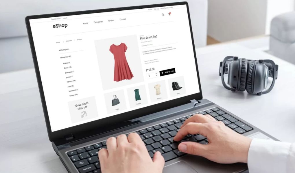 how to dropship clothes on shopify: Market Your Shopify Boutique Store
